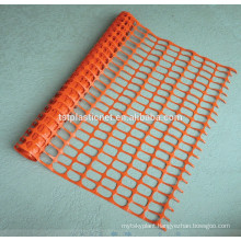 plastic barrier fence with square or oval meshes